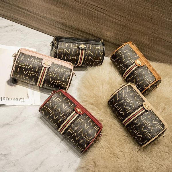waist bags women crossbody bag fashion printed messenger quality leather for trendy pillow women's shoulder
waist bags women crossbody bag fashion printed messenger quality leather for trendy pillow women's shoulder