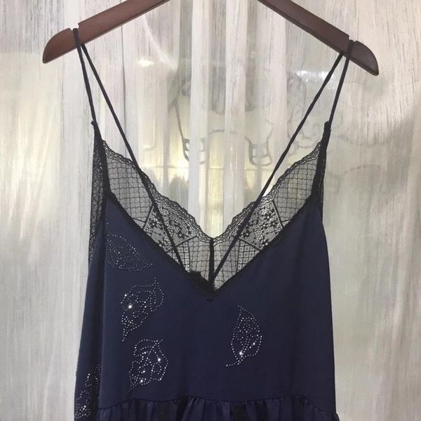 casual dresses diamond leaf pattern women suspender dress lace stitching lady sling, Black;gray
casual dresses diamond leaf pattern women suspender dress lace stitching lady sling, Black;gray