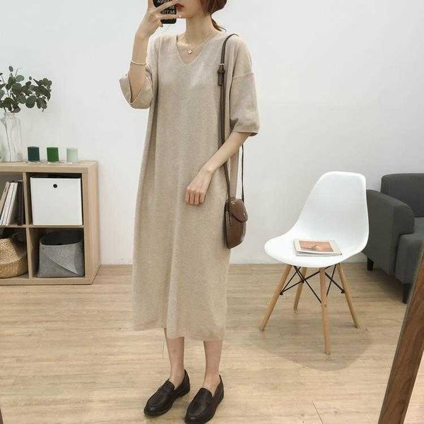 2021 spring knitted women's v-neck half sleeve knee length wool drs lazy style pullover bottomed blouse women, Black;gray
2021 spring knitted women's v-neck half sleeve knee length wool drs lazy style pullover bottomed blouse women, Black;gray