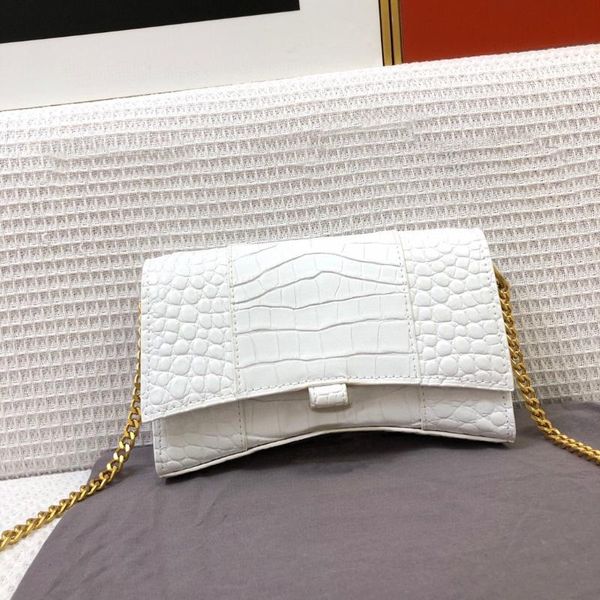 evening bags women genuine leather luxury shoulder bag fashion brand chain hourglass purse ladies designer crocodile texture crossbody
evening bags women genuine leather luxury shoulder bag fashion brand chain hourglass purse ladies designer crocodile texture crossbody