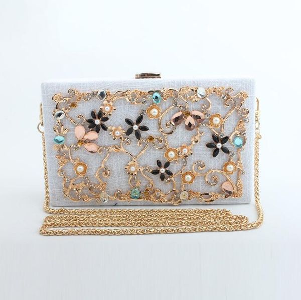 factory wholesale women bag exquisite alloy carved and linen womens dinner bags elegant diamond-encrusted handbag banquet wedding dresses sw
factory wholesale women bag exquisite alloy carved and linen womens dinner bags elegant diamond-encrusted handbag banquet wedding dresses sw