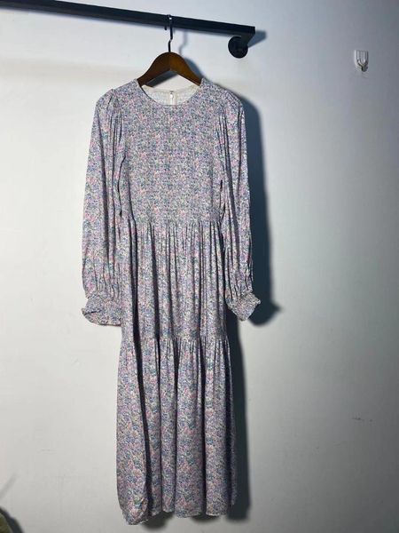 casual dresses women's long puff sleeve slim waist fashion holiday robe floral print pleated midi dress female clothing 2021 autumn win, Black;gray
casual dresses women's long puff sleeve slim waist fashion holiday robe floral print pleated midi dress female clothing 2021 autumn win, Black;gray