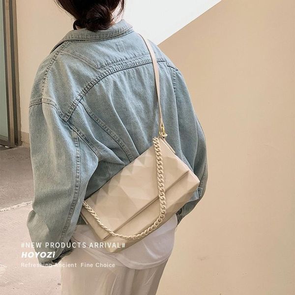 evening bags chain bag leather women's big 2021 trend rhombus folding acrylic with short handles
evening bags chain bag leather women's big 2021 trend rhombus folding acrylic with short handles