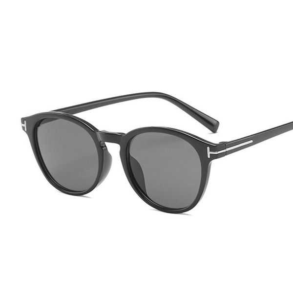 sunglasses fashion designer classic round women retro brand sun glasses male female gradient mirror leopard vintage oculos, White;black
sunglasses fashion designer classic round women retro brand sun glasses male female gradient mirror leopard vintage oculos, White;black