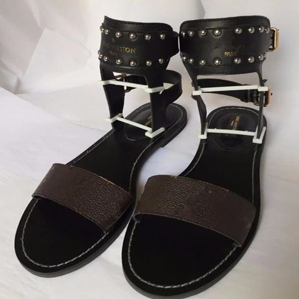 fashion high-women sandals rivets letter tied feet female leather beach shoes rubber flat-bottomed flat-heeled slipper designer flip flops, Black
fashion high-women sandals rivets letter tied feet female leather beach shoes rubber flat-bottomed flat-heeled slipper designer flip flops, Black