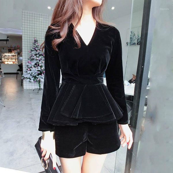 women's tracksuits elegant velettwo piece sets women summer v-neck long sleeve +shorts female office suits set costumes, Gray
women's tracksuits elegant velettwo piece sets women summer v-neck long sleeve +shorts female office suits set costumes, Gray