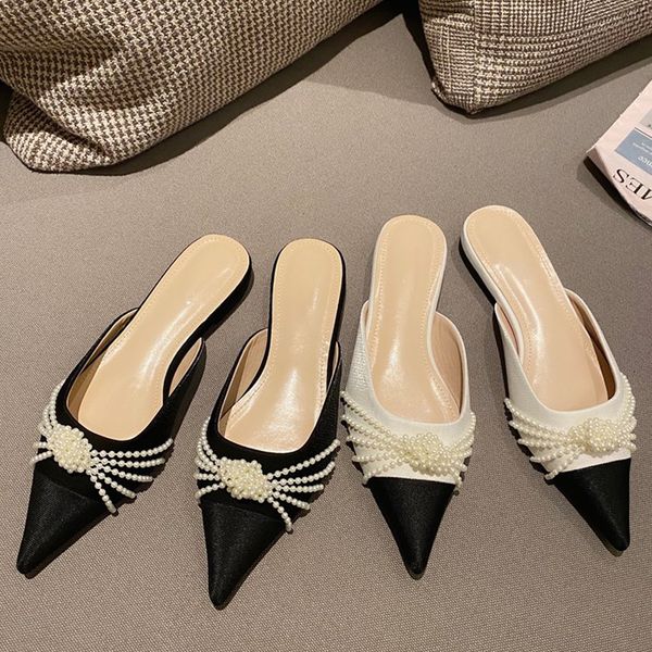 2021 Women Slippers Fashion Pearl Flat Heel Slides Shoes For Woman Casual Slip On Mules New Female Spring Flats Slippers Shoes, White
2021 Women Slippers Fashion Pearl Flat Heel Slides Shoes For Woman Casual Slip On Mules New Female Spring Flats Slippers Shoes, White