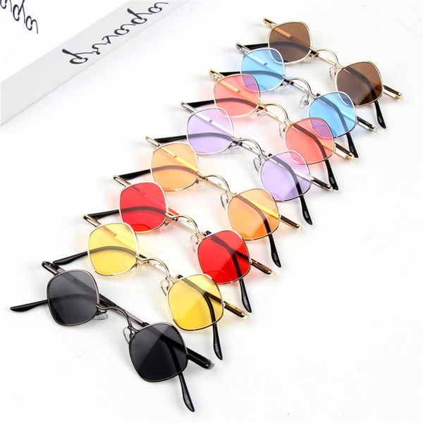 glasses small colorful metal anti-uv steam eyewear shooting frame sunglasses children rhombus glasses wholesale, White;black
glasses small colorful metal anti-uv steam eyewear shooting frame sunglasses children rhombus glasses wholesale, White;black