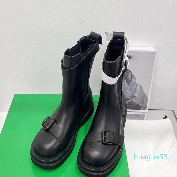 fashion autumn winter women martin boots round toe strap buckle decor female short ankle modern boot for woman mujer, Black
fashion autumn winter women martin boots round toe strap buckle decor female short ankle modern boot for woman mujer, Black