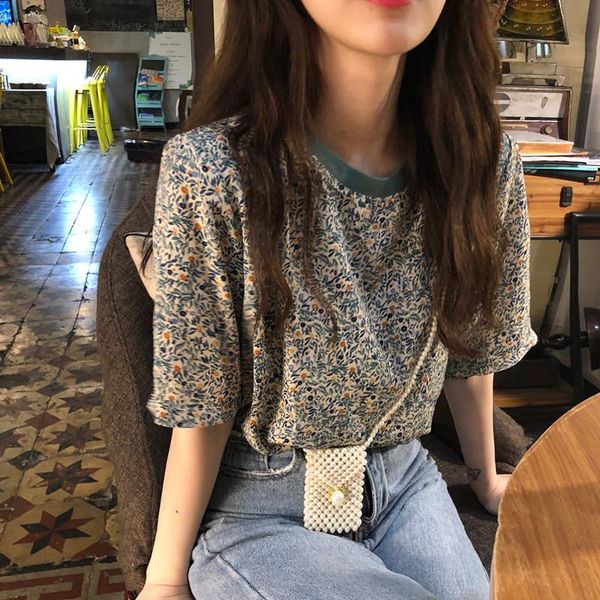 women's t-shirt retro floral short-sleeved bottoming female spring style outer wear korean loose all-match tshirt, White
women's t-shirt retro floral short-sleeved bottoming female spring style outer wear korean loose all-match tshirt, White
