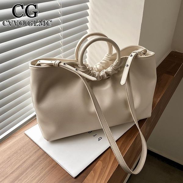 evening bags cvvo glmc round handle design high capacity leather shoulder crossbody for women 2021 simple travel handbags
evening bags cvvo glmc round handle design high capacity leather shoulder crossbody for women 2021 simple travel handbags