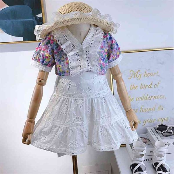 summer girl clothes suit floral blouse lace hollow white skirt 2pcs country style baby kids children's clothing 210625
summer girl clothes suit floral blouse lace hollow white skirt 2pcs country style baby kids children's clothing 210625