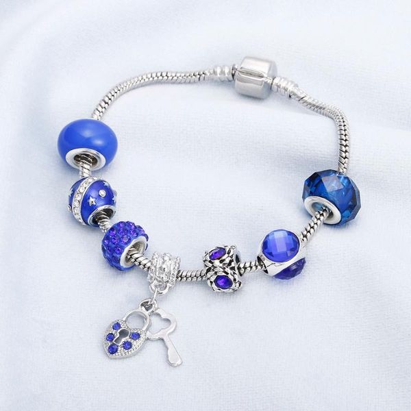charm bracelets blue crystal stone fashion women key leaves heart pendant snake chain bangles for female girl diy luxury jewelry, Golden;silver
charm bracelets blue crystal stone fashion women key leaves heart pendant snake chain bangles for female girl diy luxury jewelry, Golden;silver