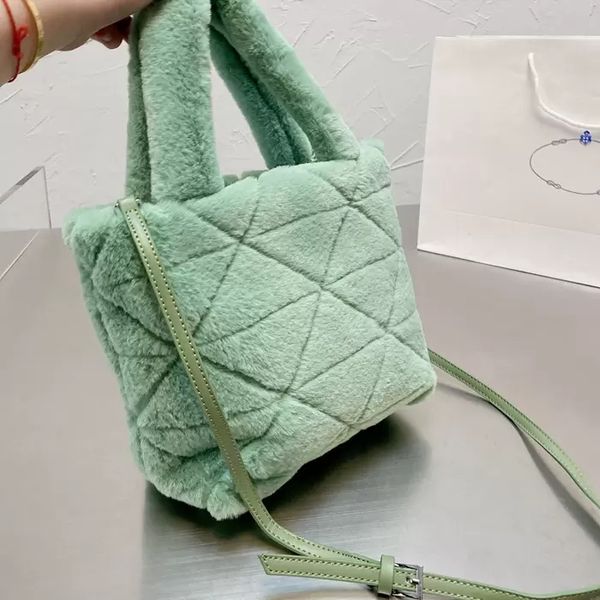 2-pc luxury furry women shoulder bags winter fur handbags designer purses totes crossbody shopping bag triangle lady
2-pc luxury furry women shoulder bags winter fur handbags designer purses totes crossbody shopping bag triangle lady