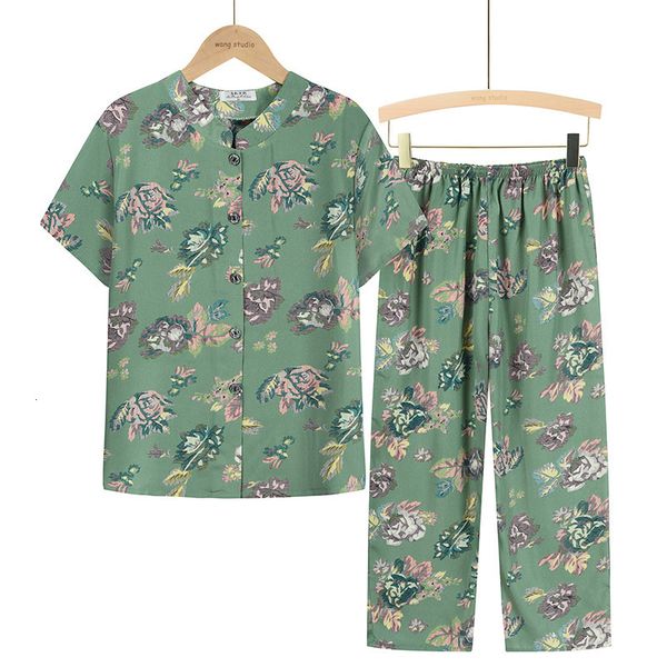 women's sleepwear middle-aged summer pajamas women grandma casual home suit elderly sleepwear clothes mother short sleeve two-piece pij, Black;red
women's sleepwear middle-aged summer pajamas women grandma casual home suit elderly sleepwear clothes mother short sleeve two-piece pij, Black;red