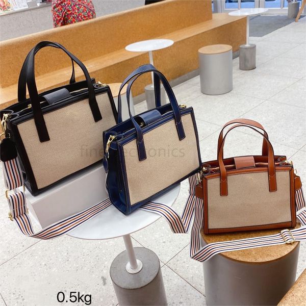 2022 fashion bags canvas stitched calfskin fashionable satchel with strong temperament is suitable for business commuting bao0008
2022 fashion bags canvas stitched calfskin fashionable satchel with strong temperament is suitable for business commuting bao0008