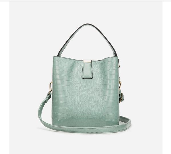 d112 fashion handbags purse totes large capacity ladies simple shopping handbag pu leather shoulder bags
d112 fashion handbags purse totes large capacity ladies simple shopping handbag pu leather shoulder bags