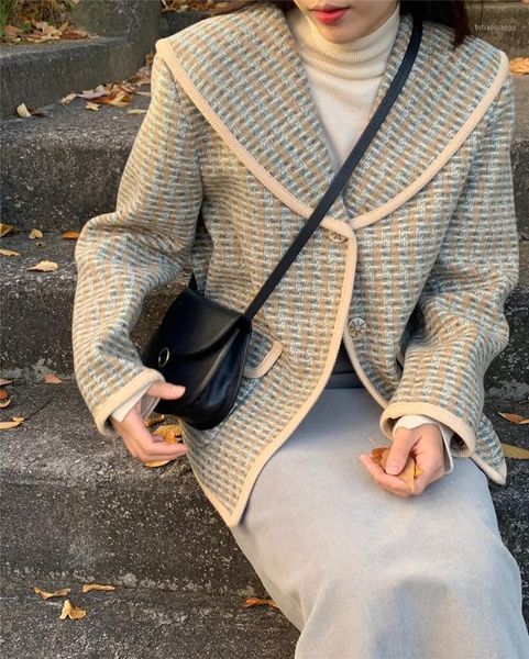 women's jackets 2021 autumn winter temperament contrast color plaid wool coat women elegant retro navy collar long sleeve dense tweed j, Black;brown
women's jackets 2021 autumn winter temperament contrast color plaid wool coat women elegant retro navy collar long sleeve dense tweed j, Black;brown