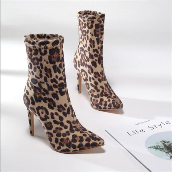 boots 2021 autumn and winter leopard print pointed toe women's stiletto suede, Black
boots 2021 autumn and winter leopard print pointed toe women's stiletto suede, Black