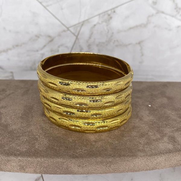 bangle 4 pieces/lot gold color dubai bangles for women ethiopian bracelets set middle east wedding jewelry african gifts, Black
bangle 4 pieces/lot gold color dubai bangles for women ethiopian bracelets set middle east wedding jewelry african gifts, Black