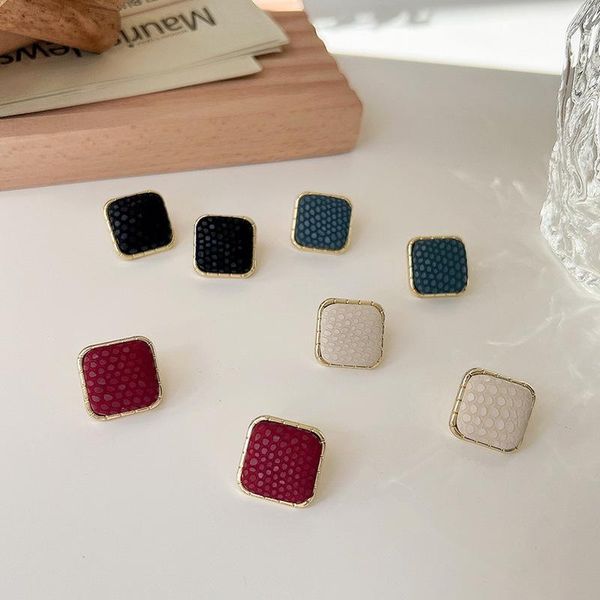 stud nostalgic design simple solid color geometric square buttons girl retro mini earrings for women fashion jewelry accessories, Golden;silver
stud nostalgic design simple solid color geometric square buttons girl retro mini earrings for women fashion jewelry accessories, Golden;silver
