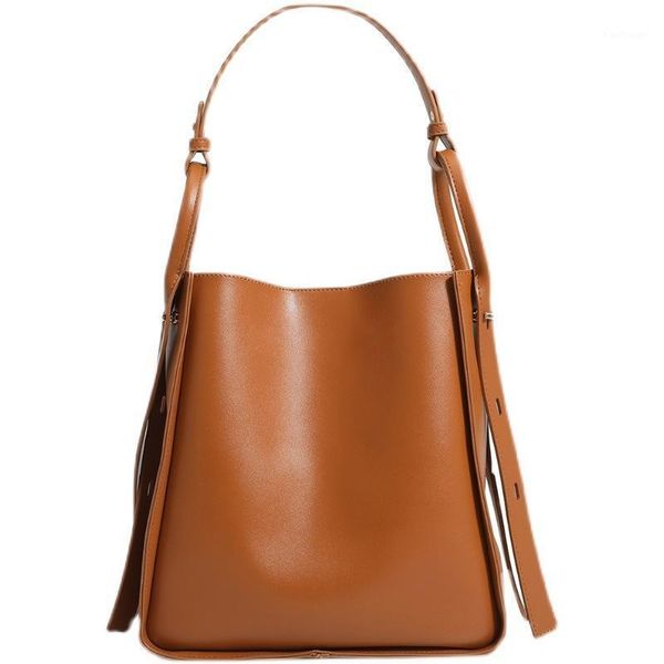 evening bags large-capacity female bag shopping autumn and winter retro wild crossbody high-quality shoulder bucket
evening bags large-capacity female bag shopping autumn and winter retro wild crossbody high-quality shoulder bucket