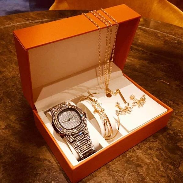 wristwatches 8pcs/set fashion creative diamond square watch+leaf bracelet set+earrings+necklace ladies watch set, Slivery;brown
wristwatches 8pcs/set fashion creative diamond square watch+leaf bracelet set+earrings+necklace ladies watch set, Slivery;brown