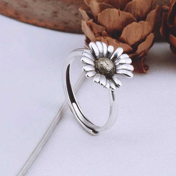 cluster rings real 925 sterling silver versatile fresh little daisy men's and women's forest fashion niche design ring exquisite p, Golden;silver
cluster rings real 925 sterling silver versatile fresh little daisy men's and women's forest fashion niche design ring exquisite p, Golden;silver