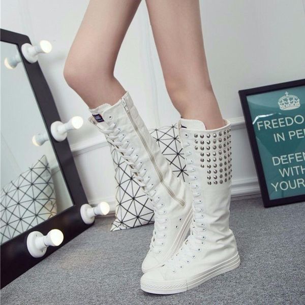 boots 2021 spring and autumn wild dancing canvas shoes flat super high students white collar women, Black
boots 2021 spring and autumn wild dancing canvas shoes flat super high students white collar women, Black