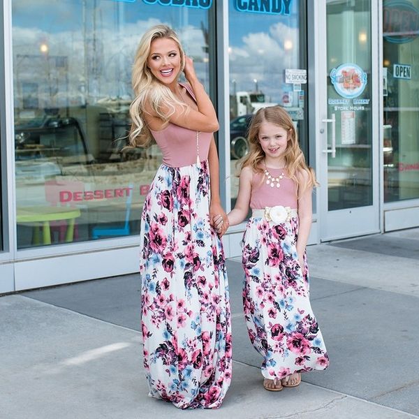 family matching outfits look mum mommy mom dress sleeveless long mother daughter dresses couple clothes, White
family matching outfits look mum mommy mom dress sleeveless long mother daughter dresses couple clothes, White