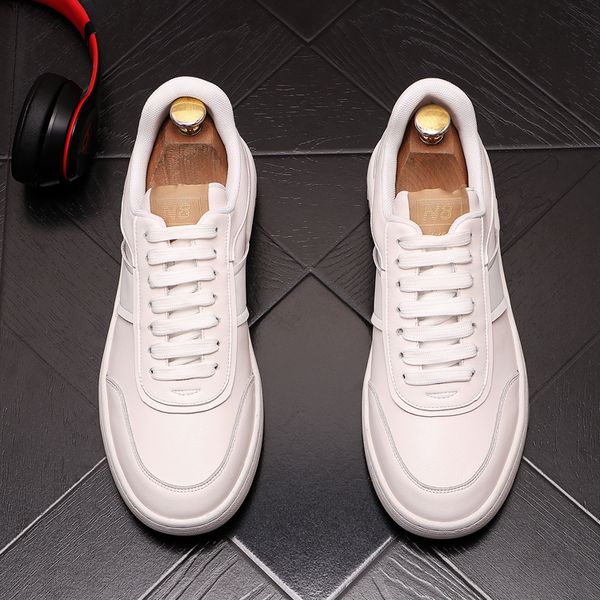 men's wedding business party white shoes fashion comfortable casual sneakers breathable lace-up outdoor walking male loafers 38-43 x14, Black
men's wedding business party white shoes fashion comfortable casual sneakers breathable lace-up outdoor walking male loafers 38-43 x14, Black