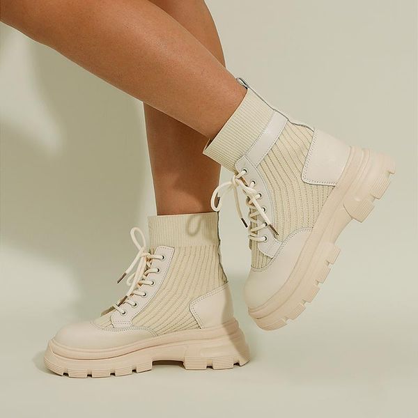boots 2021real soft leather nude women's british style autumn and winter 2021 casual shoes short women fashion, Black
boots 2021real soft leather nude women's british style autumn and winter 2021 casual shoes short women fashion, Black