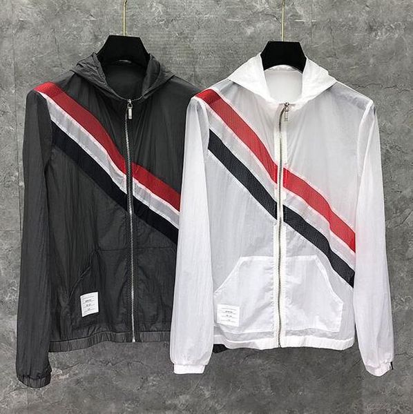 men's jackets fashion brand 2021 jacket men sun protection summer thin sports coat casual hooded diagonal stripes sunscreen clothing, Black;brown
men's jackets fashion brand 2021 jacket men sun protection summer thin sports coat casual hooded diagonal stripes sunscreen clothing, Black;brown