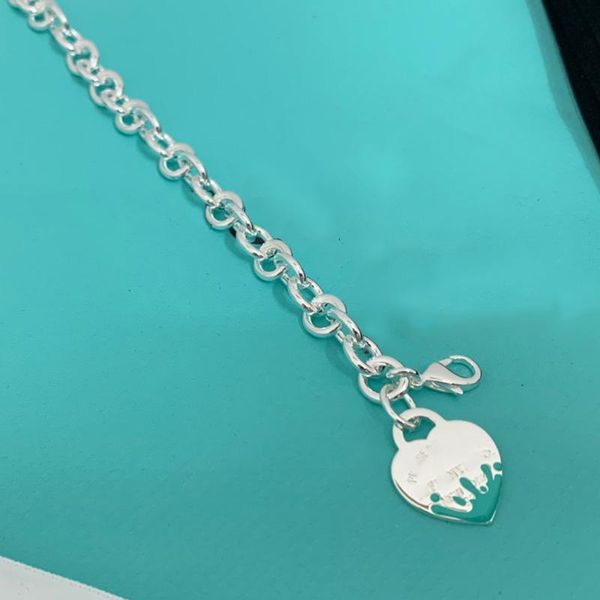 link, chain 2021 high-quality tif 925 1:1 classic enamel epoxy heart-shaped brand thick bracelet luxury jewelry fashion couple, Black
link, chain 2021 high-quality tif 925 1:1 classic enamel epoxy heart-shaped brand thick bracelet luxury jewelry fashion couple, Black