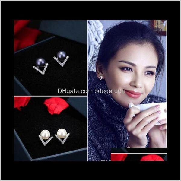 stud drop delivery 2021 jewelry s925s sterling sier needle earrings for women v shape pearl graceful wholesale fashion of ugf5f, Golden;silver
stud drop delivery 2021 jewelry s925s sterling sier needle earrings for women v shape pearl graceful wholesale fashion of ugf5f, Golden;silver
