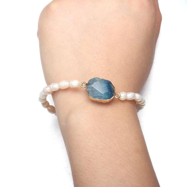 charm bracelets 4-5mm mm freshwater pearl inlaid agates bracelet simple fashion party jewelry personality gift size 19cm, Golden;silver
charm bracelets 4-5mm mm freshwater pearl inlaid agates bracelet simple fashion party jewelry personality gift size 19cm, Golden;silver