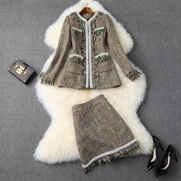two piece dress european and american women's clothing winter style long sleeve nail bead tassel coat skirts tweed suit oim9, White
two piece dress european and american women's clothing winter style long sleeve nail bead tassel coat skirts tweed suit oim9, White