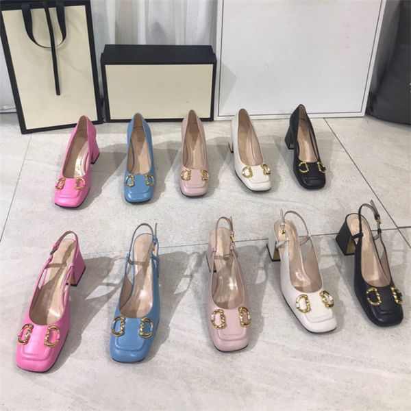 2021 latest high-end dress shoes classic wedding women's party fashion flat luxury designer shoes real leather sandals size 35 - 40, Black
2021 latest high-end dress shoes classic wedding women's party fashion flat luxury designer shoes real leather sandals size 35 - 40, Black