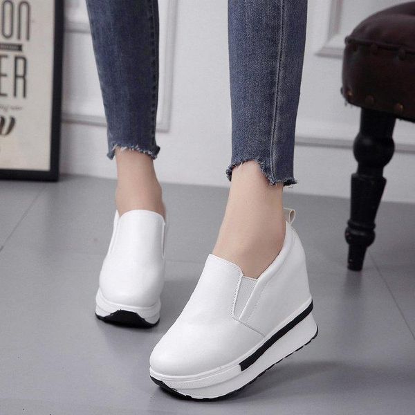 dress shoes 2021 spring and autumn increase in a pedal leisure muffin thick bottom slope with small white female, Black
dress shoes 2021 spring and autumn increase in a pedal leisure muffin thick bottom slope with small white female, Black