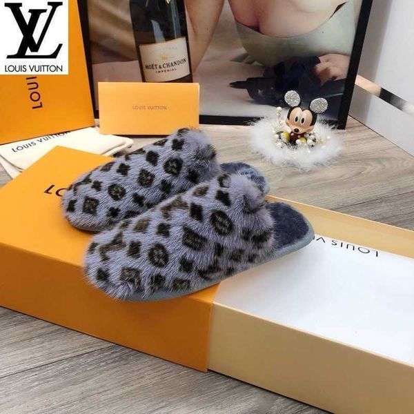 slippers designer shoes luxury slides women sandals casual mules handmade thongs walking tennis 750e, Black;white
slippers designer shoes luxury slides women sandals casual mules handmade thongs walking tennis 750e, Black;white