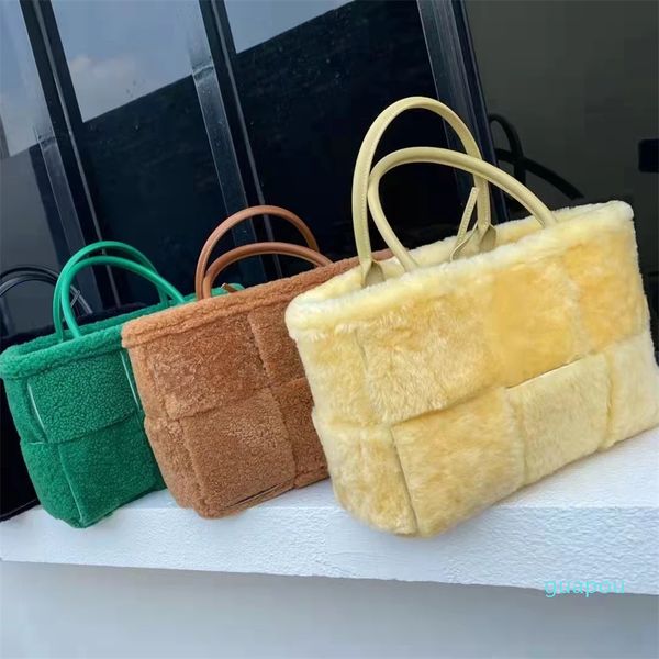 wool knitting women large capacity bag lamb wools girls fashion single shoulder bags portable tote handbag
wool knitting women large capacity bag lamb wools girls fashion single shoulder bags portable tote handbag