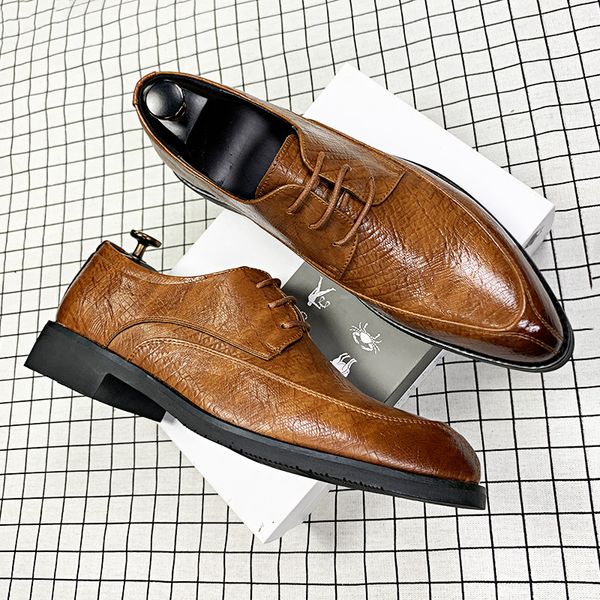 45.46.47 size business formal wear leather shoes men brown trendy korean style pointed hair stylist height increasing insole shoes groom bes, Black
45.46.47 size business formal wear leather shoes men brown trendy korean style pointed hair stylist height increasing insole shoes groom bes, Black