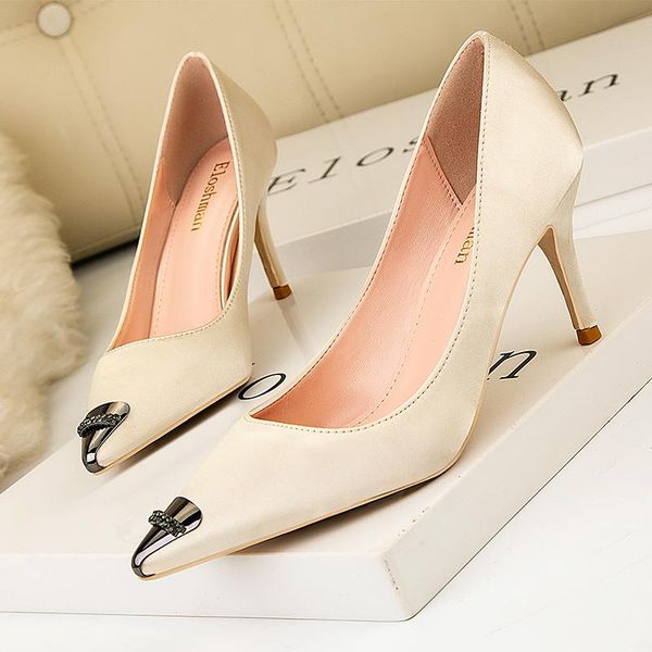 valentine shoes dress womens ladies high heel black pumps women red heels fashion size 34-41
valentine shoes dress womens ladies high heel black pumps women red heels fashion size 34-41