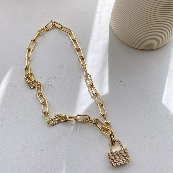 women rhinestone lock pendant necklace lock short chain necklace for gift party fashion jewelry high quality, Silver
women rhinestone lock pendant necklace lock short chain necklace for gift party fashion jewelry high quality, Silver