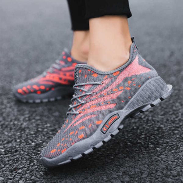 2021 autumn designer leisure shoes fashion flying korean version breathable running men's sportstraining sneakers
2021 autumn designer leisure shoes fashion flying korean version breathable running men's sportstraining sneakers
