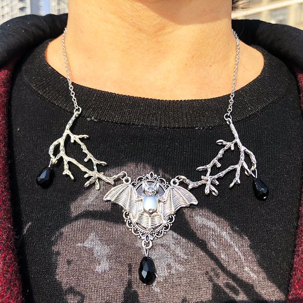 gothic energy branches heads chains witches pagans magic evil bats necklaces., Silver
gothic energy branches heads chains witches pagans magic evil bats necklaces., Silver