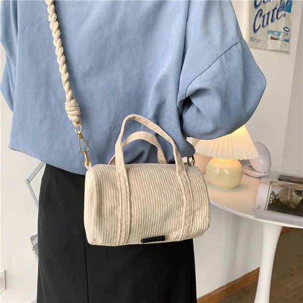 evening bags slanted bag women 2021 autumn/winter products mini wick velvet hand-held small one-shoulder handbag women's
evening bags slanted bag women 2021 autumn/winter products mini wick velvet hand-held small one-shoulder handbag women's