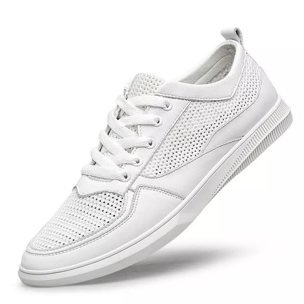 2021 designer running shoes for men women black white fashion womens trainers breatheable outdoor sports sneakers size 37-44, White;red
2021 designer running shoes for men women black white fashion womens trainers breatheable outdoor sports sneakers size 37-44, White;red