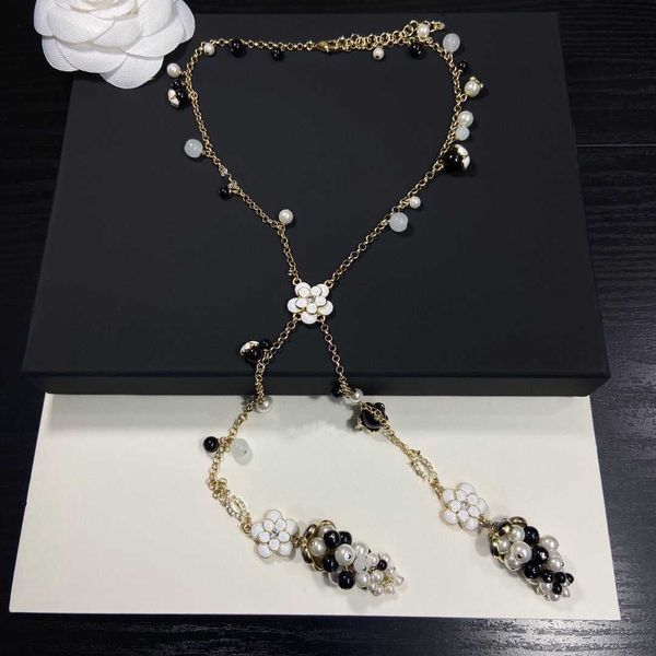 brand fashion jewelry women vintage thick chain long pendant gold color black pearls necklace party fine luxury tassel pandant, Silver
brand fashion jewelry women vintage thick chain long pendant gold color black pearls necklace party fine luxury tassel pandant, Silver
