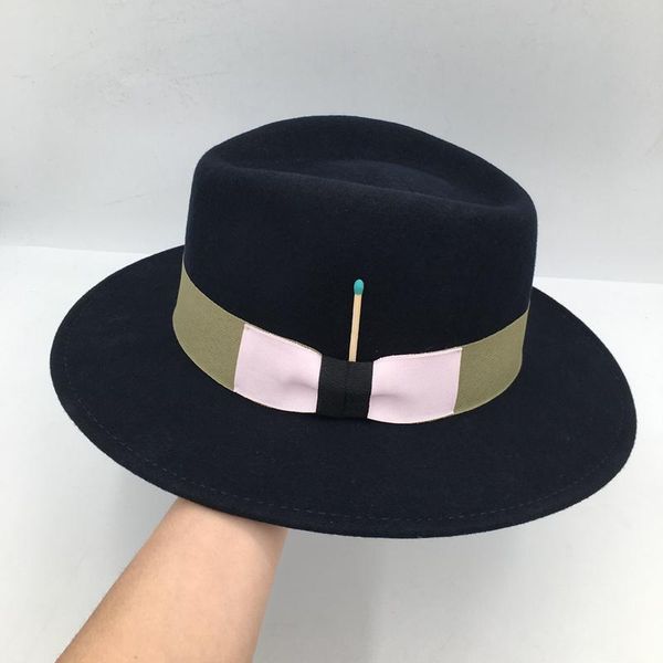 stingy brim hats winter wide-brim british fashion wool hat stitching ribbons retro styling felt, Blue;gray
stingy brim hats winter wide-brim british fashion wool hat stitching ribbons retro styling felt, Blue;gray